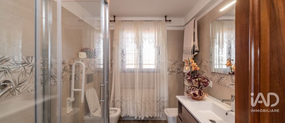 Casa indipendente / Villa 5 locali di 192 m² in Selvazzano Dentro (35030)