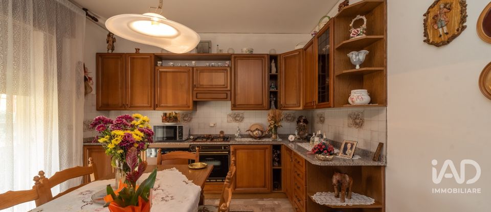 Casa indipendente / Villa 5 locali di 192 m² in Selvazzano Dentro (35030)