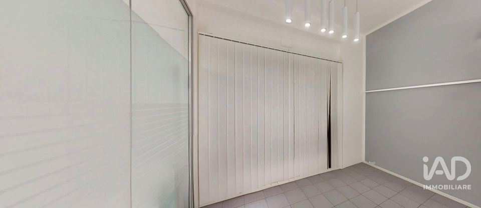 Negozio / locale commerciale di 55 m² in Arenzano (16011)