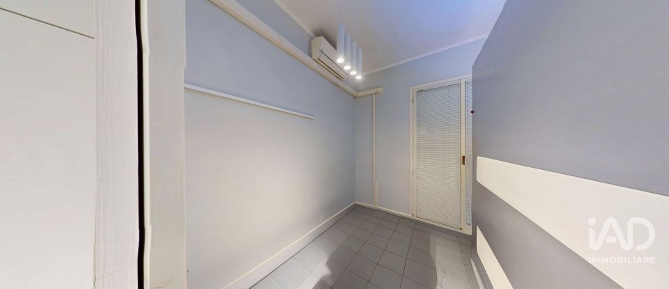 Negozio / locale commerciale di 55 m² in Arenzano (16011)