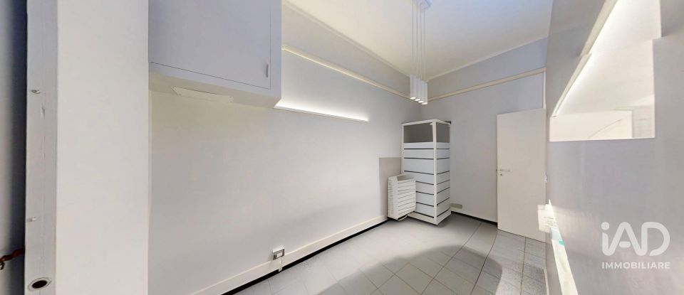 Negozio / locale commerciale di 55 m² in Arenzano (16011)