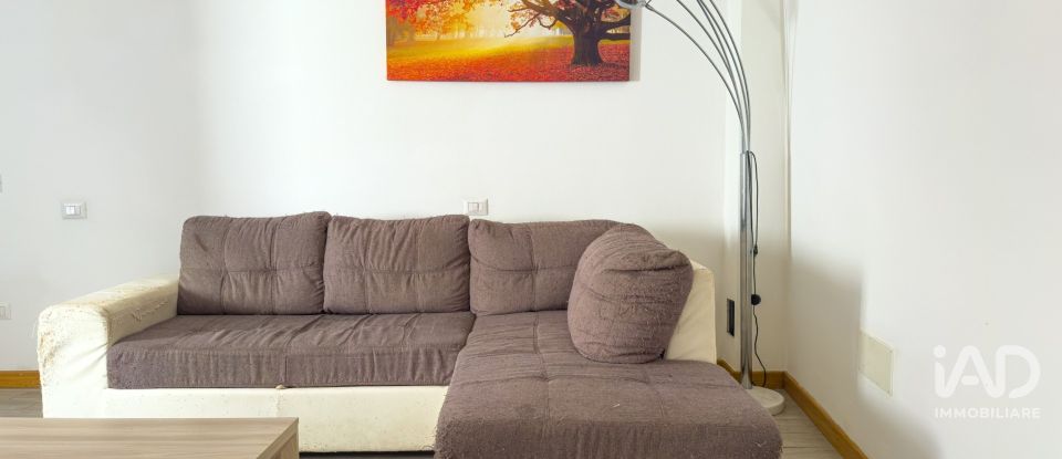 Casa indipendente 3 locali di 105 m² in Bastia Umbra (06083)