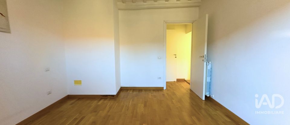 Casa indipendente 3 locali di 105 m² in Bastia Umbra (06083)