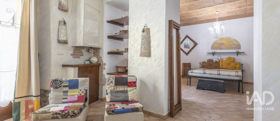 Appartamento 5 locali di 74 m² a Apiro (62021)