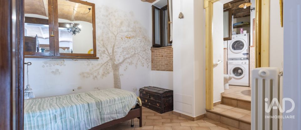 Appartamento 5 locali di 74 m² a Apiro (62021)