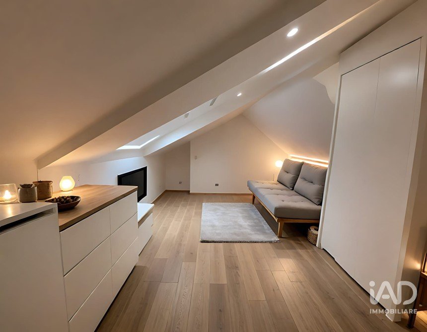 One-room apartment of 18 m² in Torino (10126)