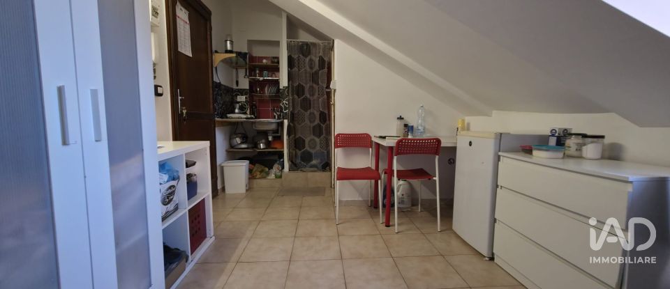 One-room apartment of 18 m² in Torino (10126)