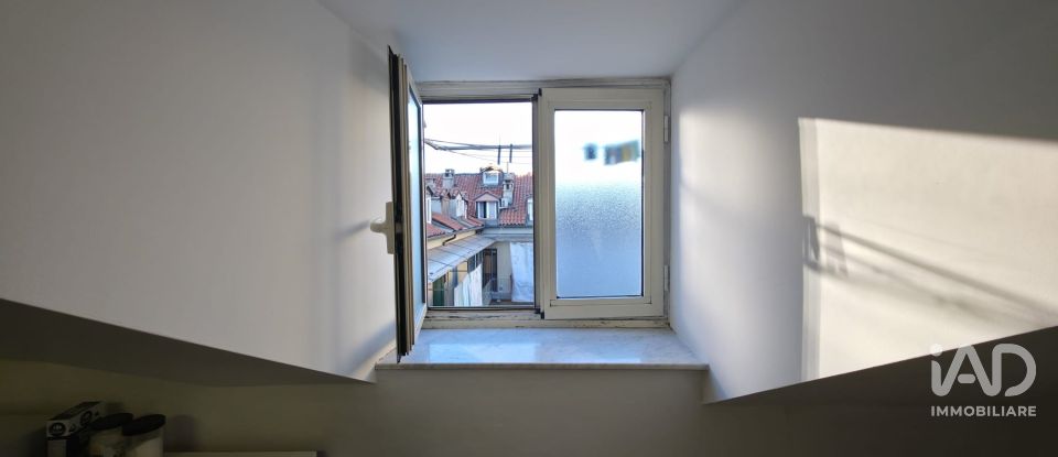 One-room apartment of 18 m² in Torino (10126)