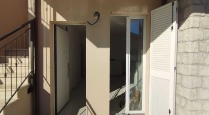 Costruzione 2 locali di 84 m² a Sirolo (60020)