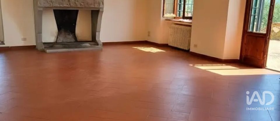 Casale 9 locali di 230 m² in Impruneta (50023)