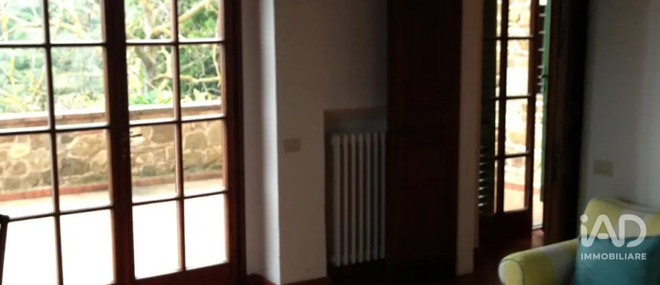 Casale 9 locali di 230 m² in Impruneta (50023)