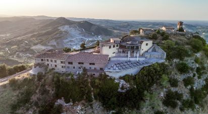 Costruzione di 3.000 m² in Torriana (47825)