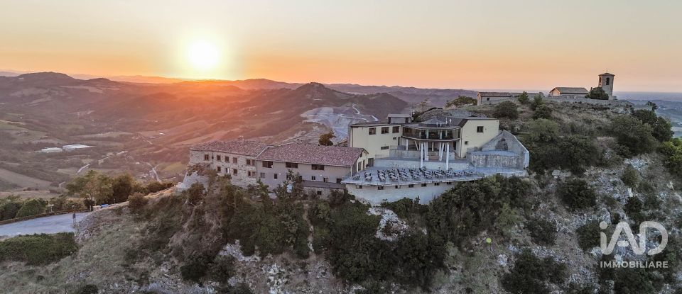 Costruzione di 3.000 m² in Torriana (47825)