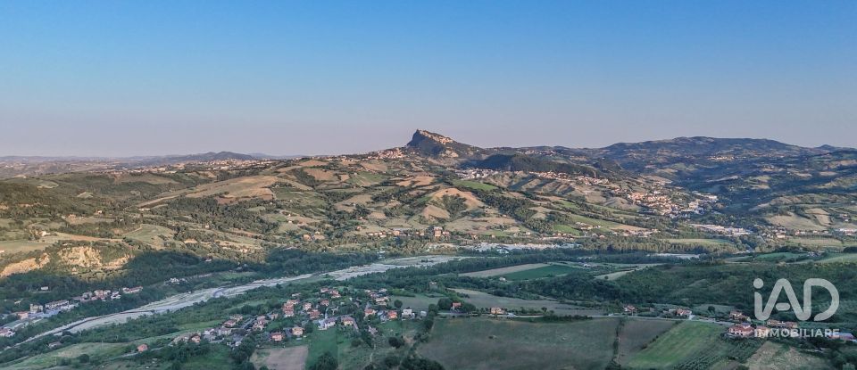 Costruzione di 3.000 m² in Torriana (47825)