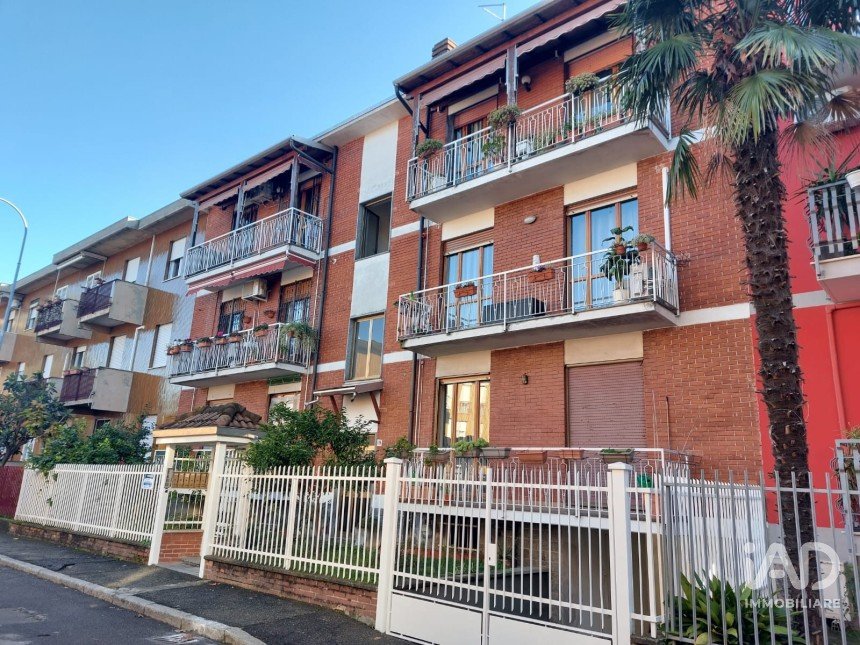 Three-room apartment of 97 m² in Paderno Dugnano (20037)