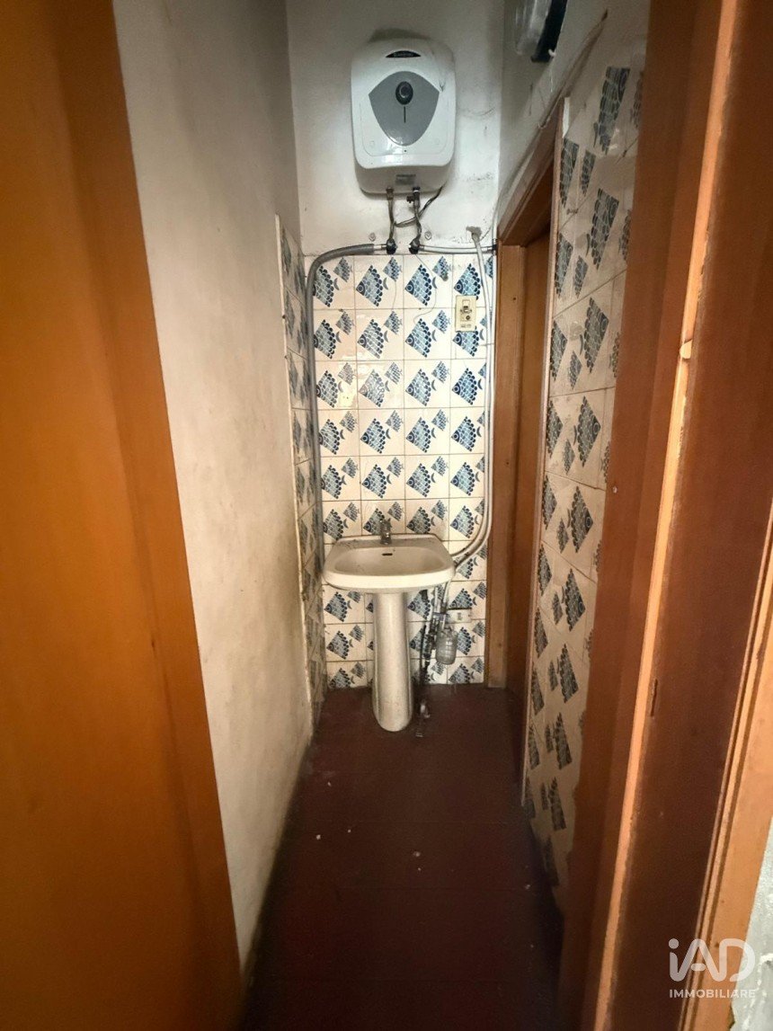 Shop / premises commercial of 50 m² in Arezzo (52100)