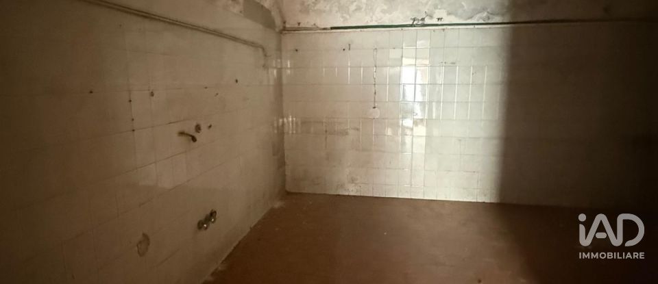 Shop / premises commercial of 50 m² in Arezzo (52100)