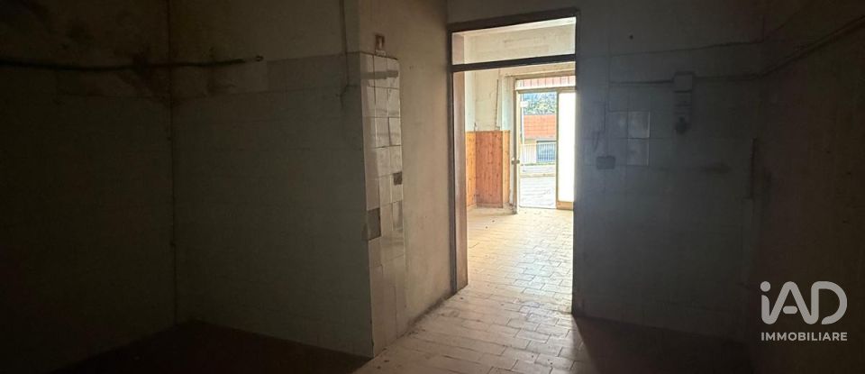 Shop / premises commercial of 50 m² in Arezzo (52100)