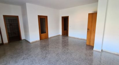Appartamento 6 locali di 106 m² a Osimo (60027)