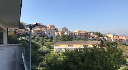 Appartamento 6 locali di 106 m² a Osimo (60027)