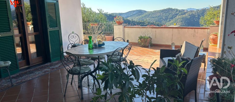 Casa indipendente 19 locali di 572 m² in Vezzi Portio (17028)