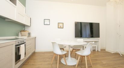 Trilocale di 50 m² a Genova (16124)