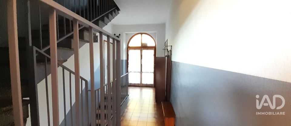 Three-room apartment of 110 m² in Vercurago (23808)