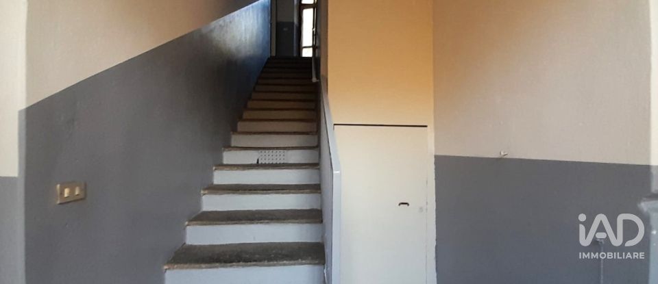 Three-room apartment of 110 m² in Vercurago (23808)