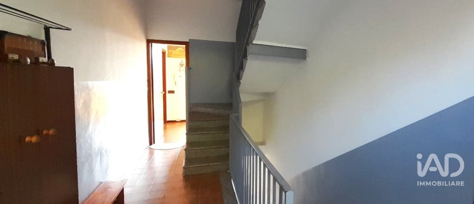 Three-room apartment of 110 m² in Vercurago (23808)