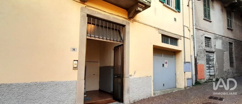 Three-room apartment of 110 m² in Vercurago (23808)