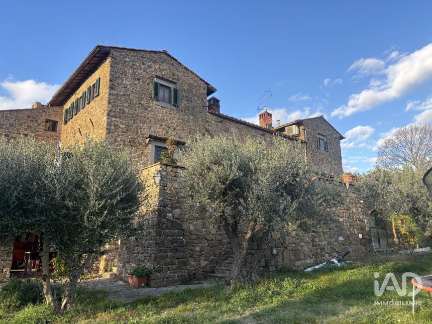 Casale 12 locali di 230 m² in Impruneta (50023)