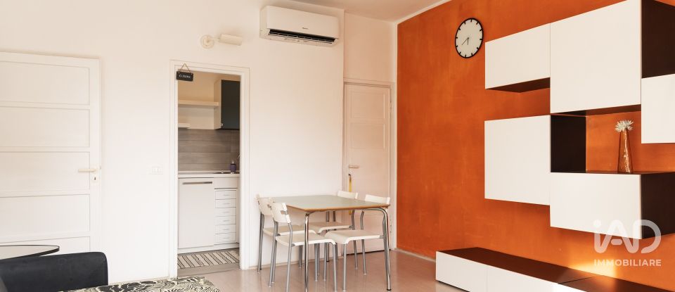 Bilocale di 56 m² a Milano (20155)