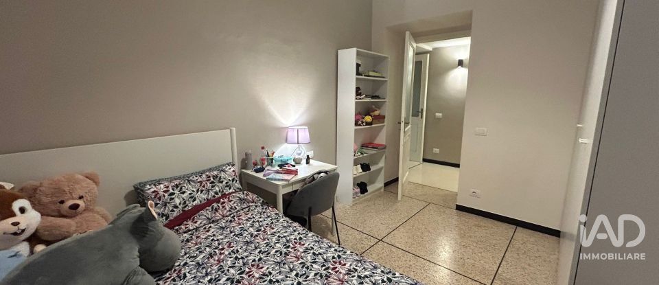 Appartamento 9 locali di 250 m² a Genova (16128)