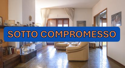 Four-room apartment of 139 m² in Osimo (60027)