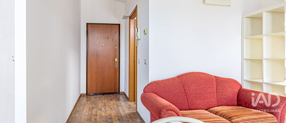 One-room apartment of 48 m² in Lentate sul Seveso (20823)