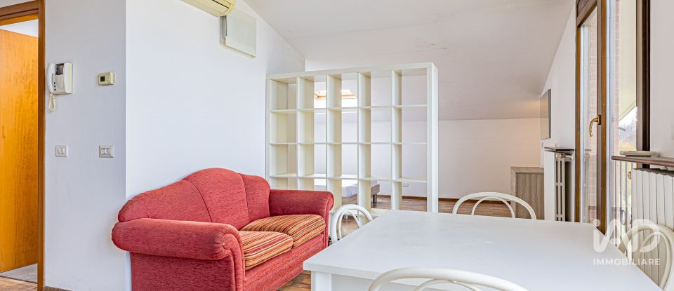 One-room apartment of 48 m² in Lentate sul Seveso (20823)