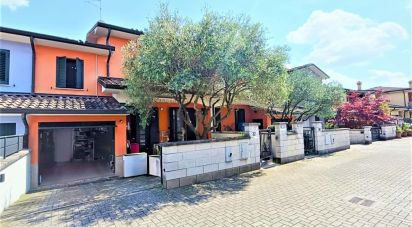 Villa a schiera 6 locali di 145 m² in Porto Mantovano (46047)