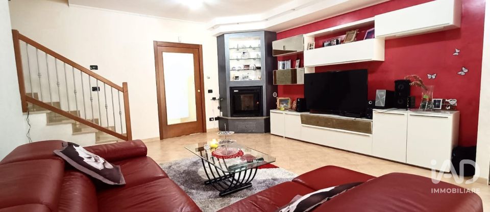 Traditional house 6 rooms of 145 m² in Porto Mantovano (46047)