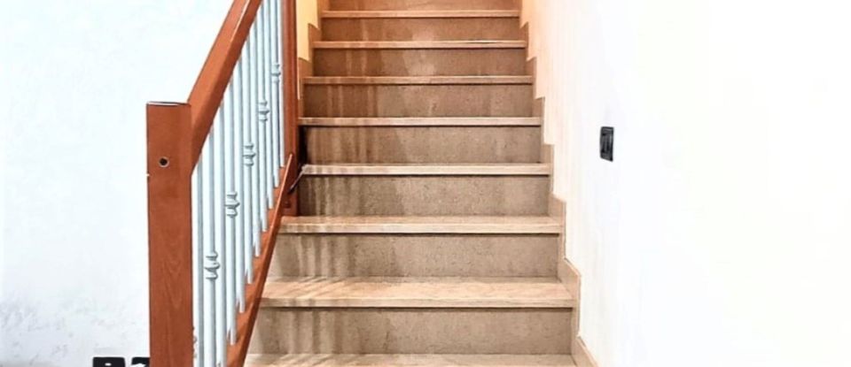 Traditional house 6 rooms of 145 m² in Porto Mantovano (46047)