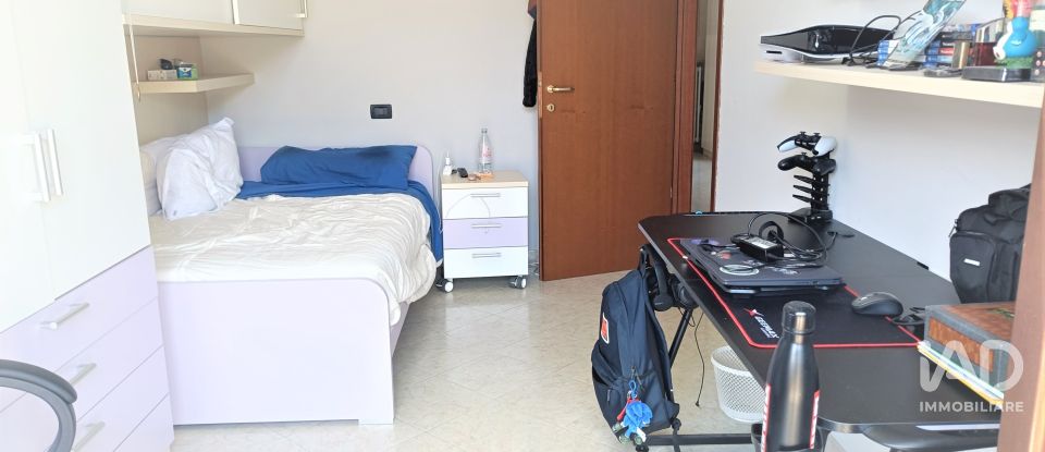 Traditional house 6 rooms of 145 m² in Porto Mantovano (46047)