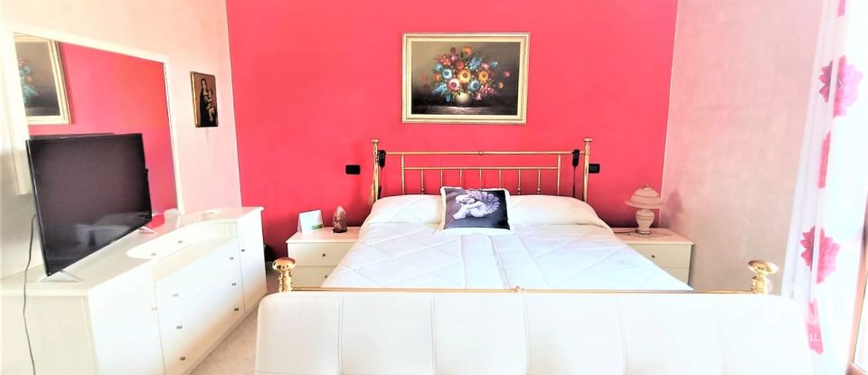 Traditional house 6 rooms of 145 m² in Porto Mantovano (46047)