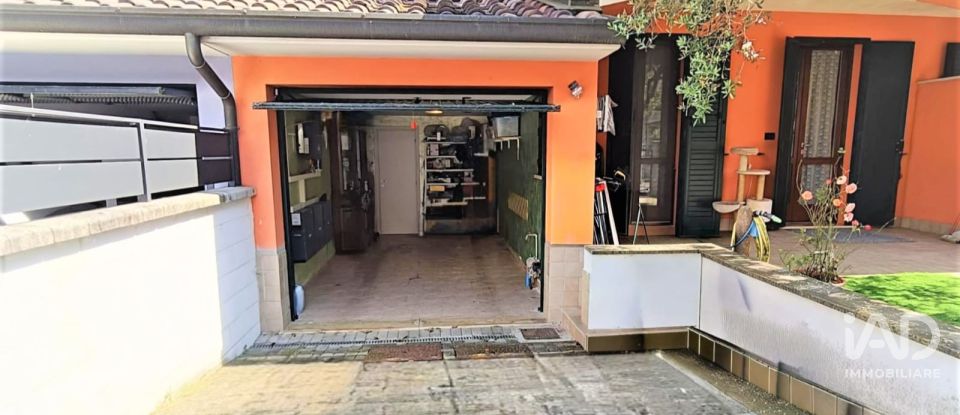 Traditional house 6 rooms of 145 m² in Porto Mantovano (46047)