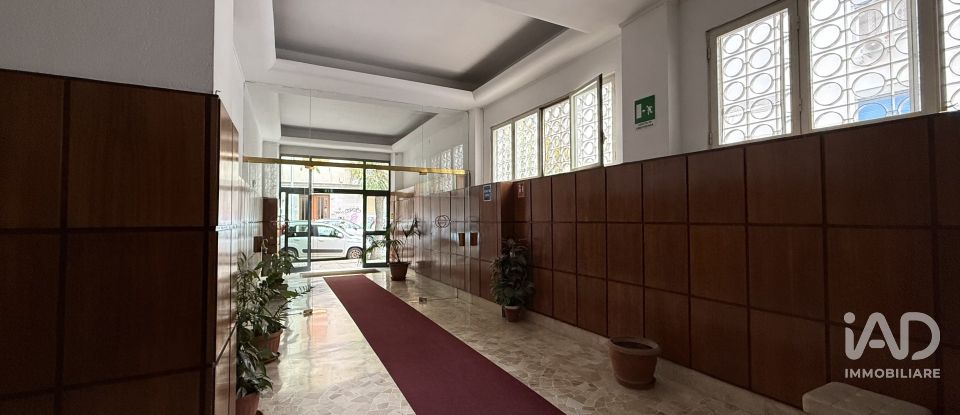 Two-room apartment of 80 m² in Palermo (90143)