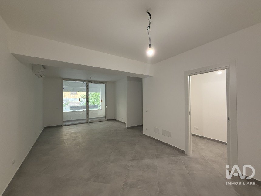 Trilocale di 109 m² a Palermo (90143)