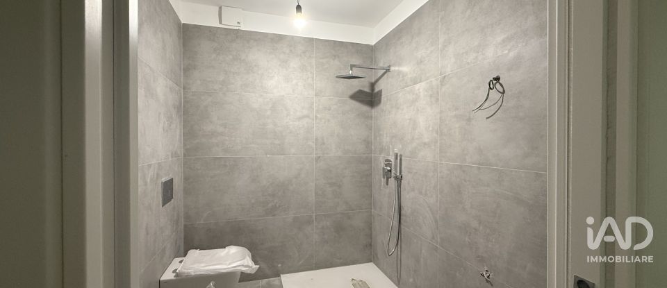 Trilocale di 109 m² a Palermo (90143)