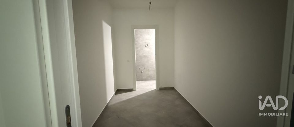 Trilocale di 109 m² a Palermo (90143)