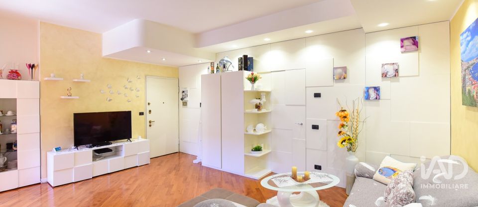 Trilocale di 89 m² a Meda (20821)