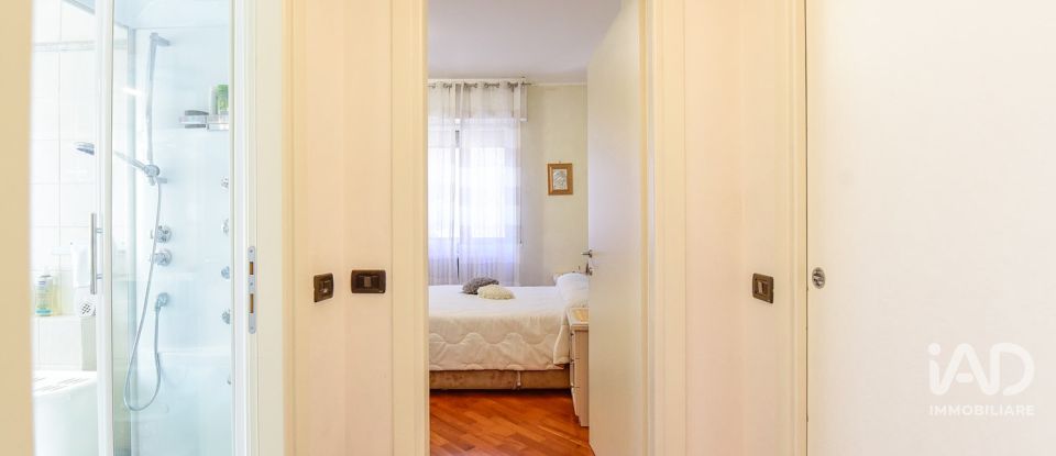 Trilocale di 89 m² a Meda (20821)