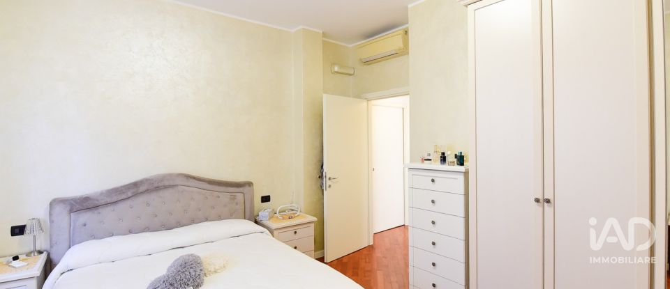 Trilocale di 89 m² a Meda (20821)