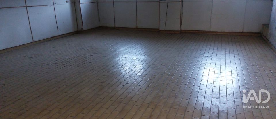Negozio / locale commerciale di 207 m² in Cusano Milanino (20095)